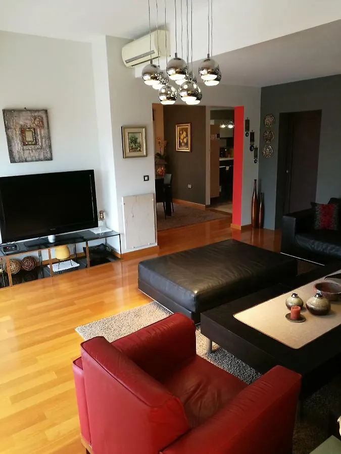 Apartments In Villa Azra Rijeka