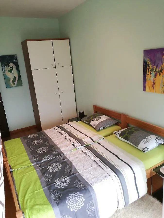 Apartments In Villa Azra Rijeka