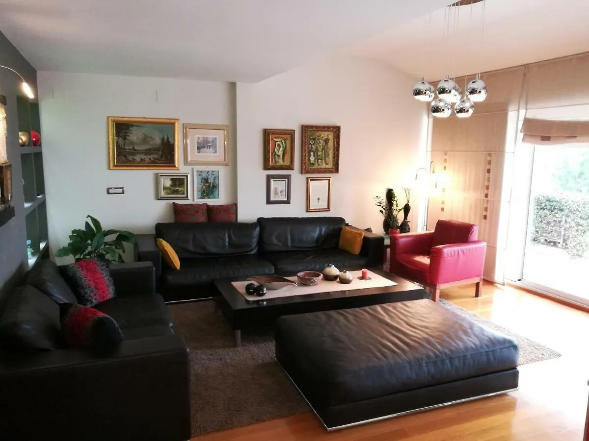 Apartments In Villa Azra Rijeka Kroatien